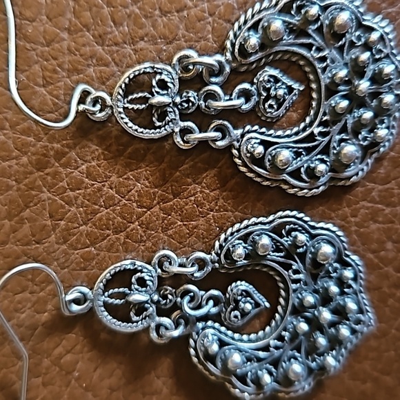 Vintage Delicate Filigree Heart Turkish Dangle Hook Earrings - Picture 5 of 6